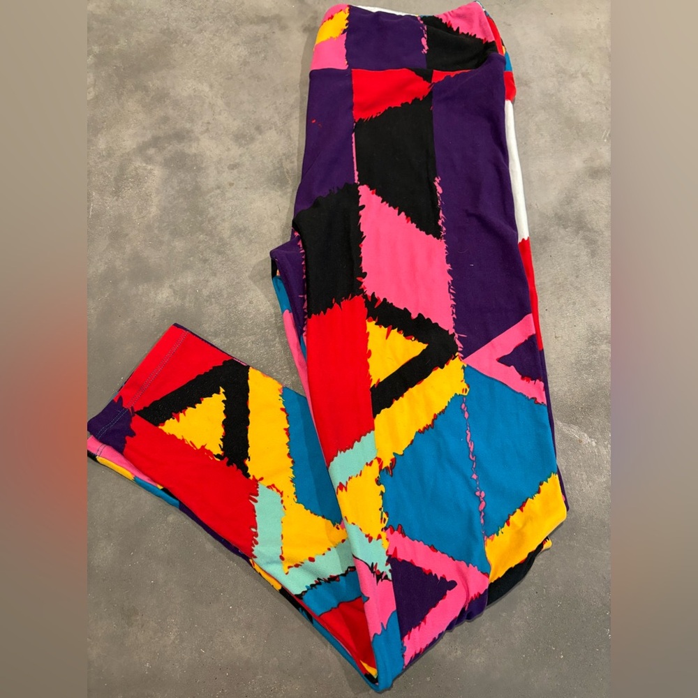 LuLaRoe Tall and Curvy leggings